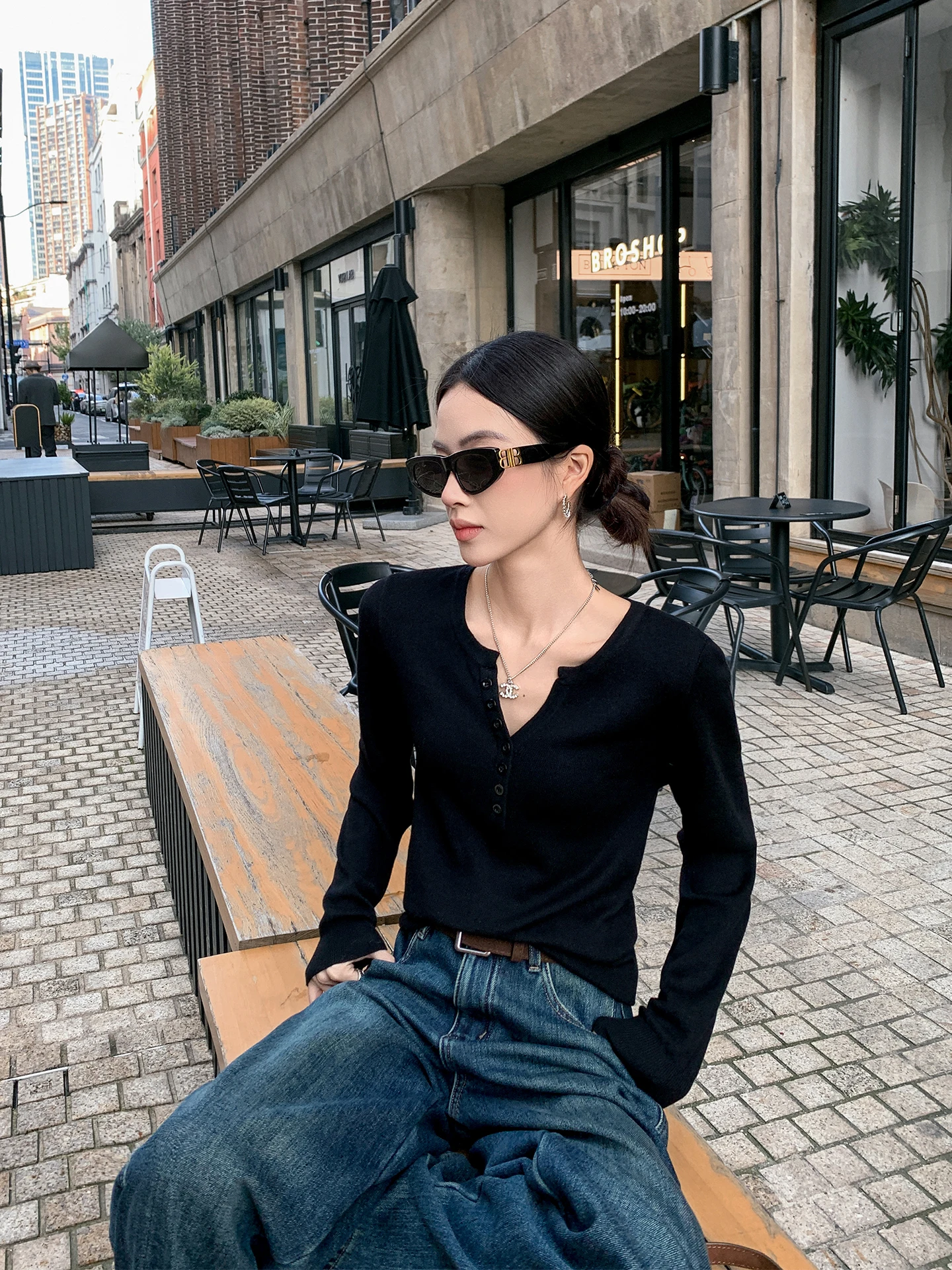Женский облегающий джемпер из смесовой шерсти Bla Slim Fit, базовый слой, повседневный, с длинным рукавом, V-образным вырезом, теплый, для ношения под одеждой, Весна 2026
Женский облегающий джемпер из смесовой шерсти Bla Slim Fit, базовый слой, повседневный, с длинным рукавом, V-образным вырезом, теплый, для ношения под одеждой, Весна 2026
