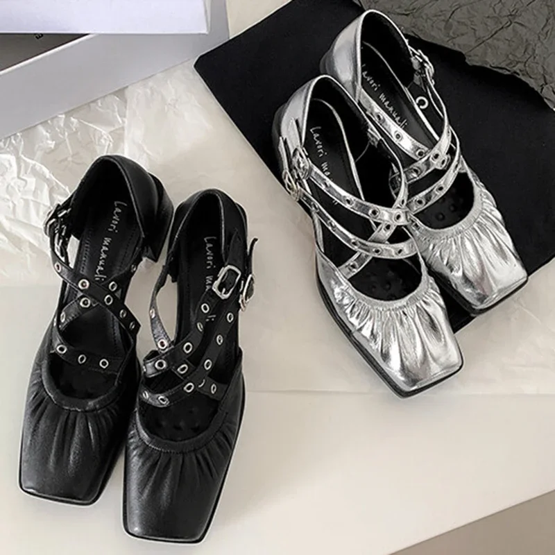 Vintage Cross-Rivet Strap Sandals 2024 Summer New Square Head Thick Heel Hollow Mary Jane Leather Women's Shoes
Vintage Cross-Rivet Strap Sandals 2024 Summer New Square Head Thick Heel Hollow Mary Jane Leather Women's Shoes