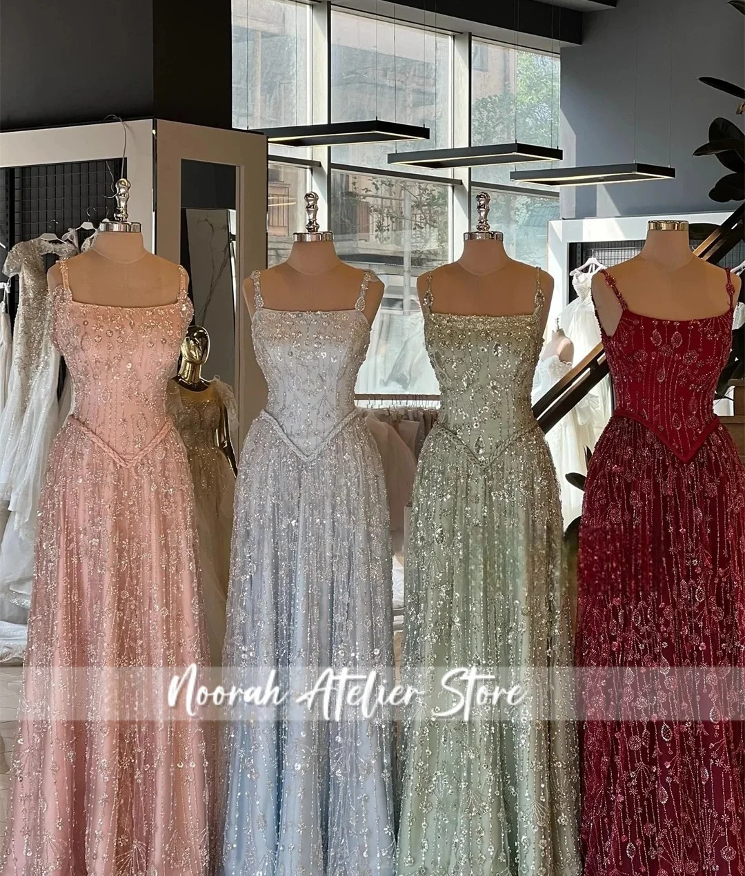 New Red Halter Beading Tassel New Luxury Women Evening Dresses 2025 Dubai Aline Long Party Gown Crepe Vestidso Customized
New Red Halter Beading Tassel New Luxury Women Evening Dresses 2025 Dubai Aline Long Party Gown Crepe Vestidso Customized