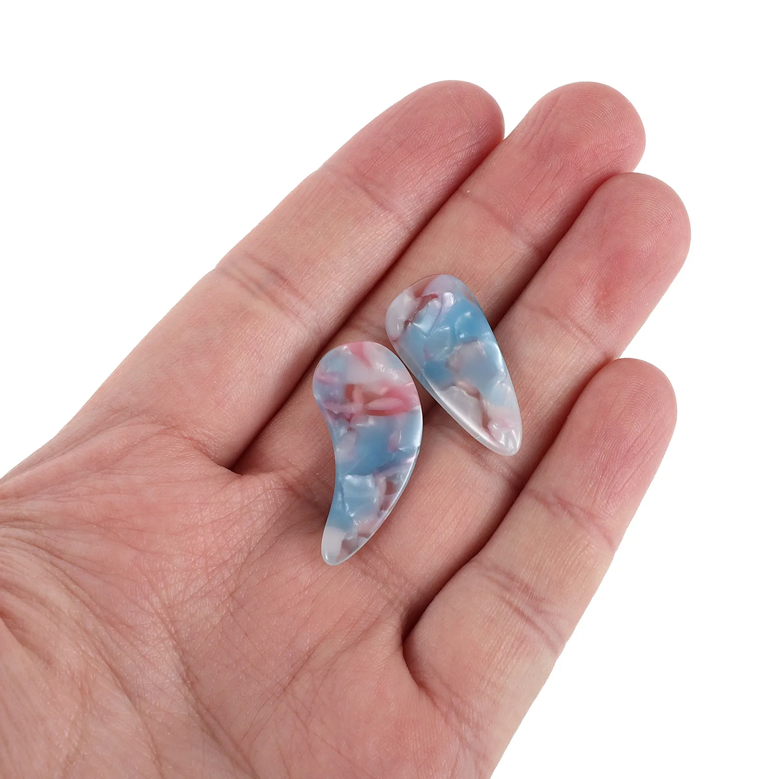16Pcs Guzheng Finger Picks Dual Arc Curved Resin Nails for Professionals Beginners Comfort Fit Stable Tone Enhancement Guzheng
16Pcs Guzheng Finger Picks Dual Arc Curved Resin Nails for Professionals Beginners Comfort Fit Stable Tone Enhancement Guzheng