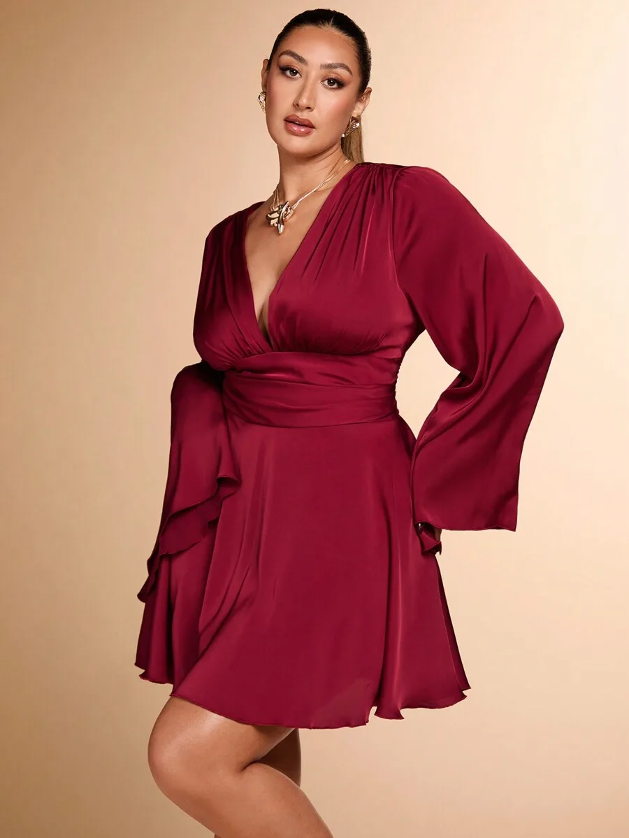 Red Satin V-Neck A-Line Mini Dress With Flare Sleeves For Party Night Out
Red Satin V-Neck A-Line Mini Dress With Flare Sleeves For Party Night Out