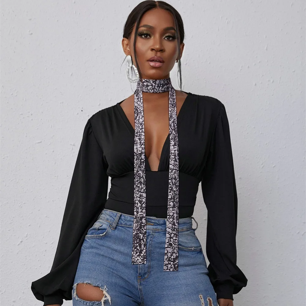 Fashion Aesthetic Sequin Scarf Aluminium Alloy Punk Glittering Bling Neckerchief Long Thin Sexy Chain Pendant Choker Ladies
Fashion Aesthetic Sequin Scarf Aluminium Alloy Punk Glittering Bling Neckerchief Long Thin Sexy Chain Pendant Choker Ladies