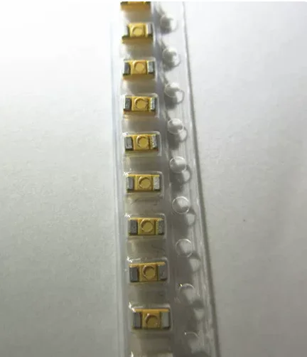 Tantalum capacitor 10UF 16V A3216 Type A SMD tantalum capacitor
Tantalum capacitor 10UF 16V A3216 Type A SMD tantalum capacitor