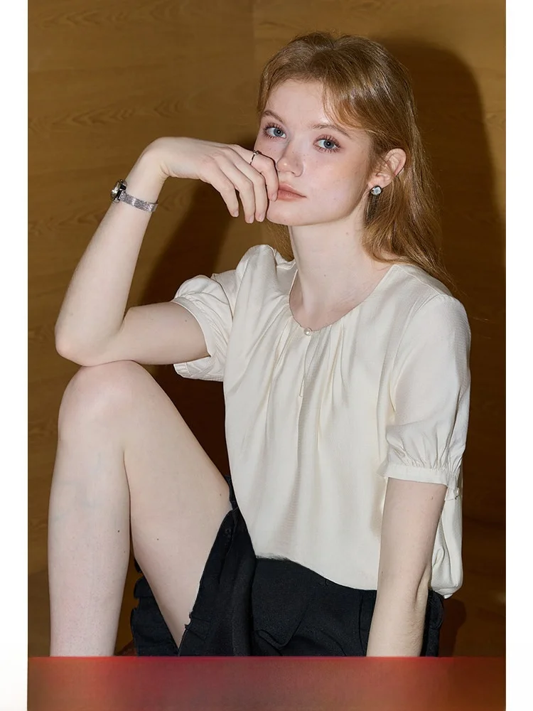 KUHNMARVIN Minimalist Pleated Short Sleeve round Neck Shirt Women's Commute Style Korean Loose Fit Summer New Arrival
KUHNMARVIN Minimalist Pleated Short Sleeve round Neck Shirt Women's Commute Style Korean Loose Fit Summer New Arrival
