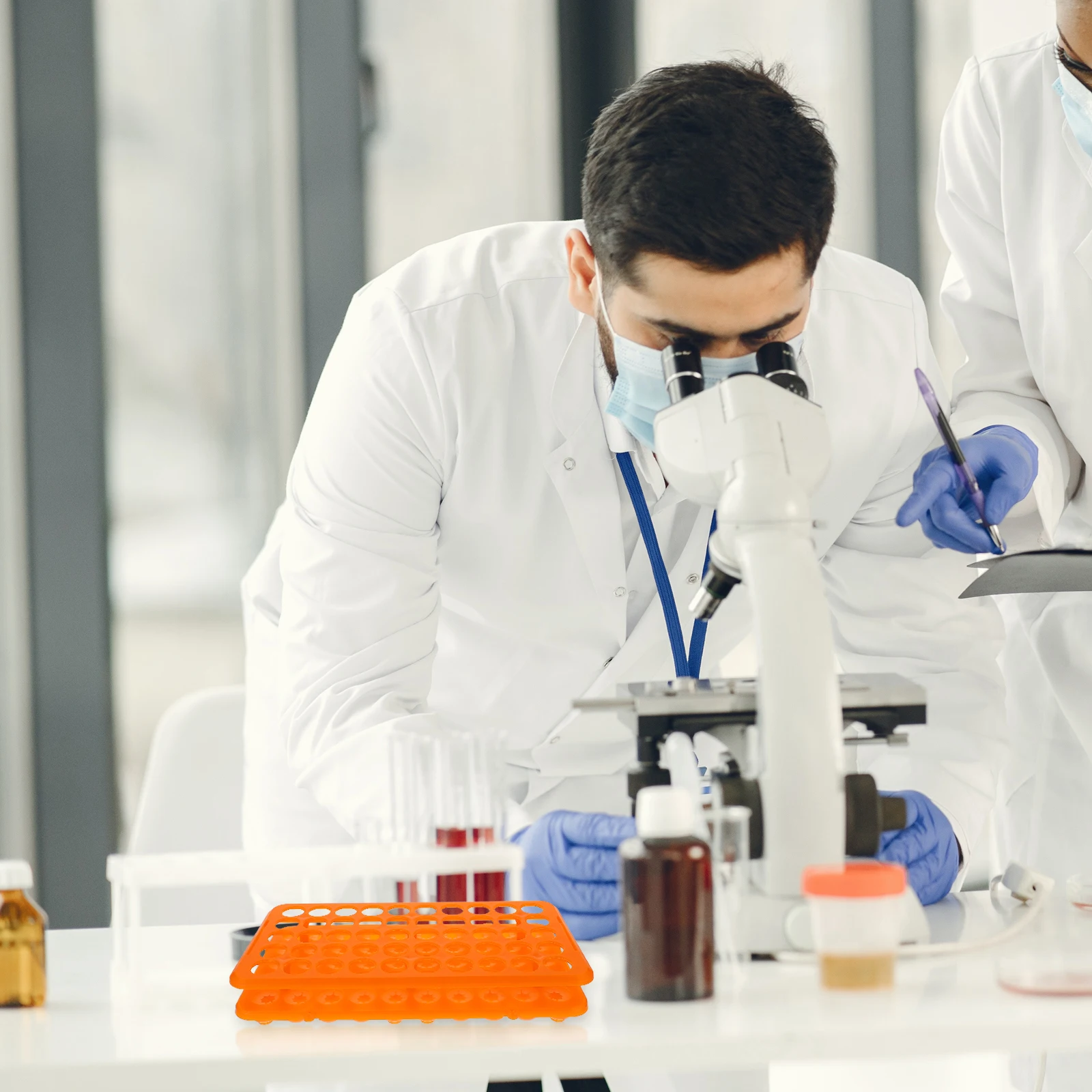 Plastic Test Tube Rack Pp Material Lightweight Large Capacity Hold Tubes Sampling Blood Collection Tubes
Plastic Test Tube Rack Pp Material Lightweight Large Capacity Hold Tubes Sampling Blood Collection Tubes