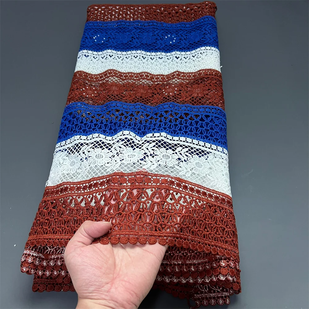 2025 африканская нигерийская высококачественная сетчатая кружевная ткань с вышивкой, французский тюль с блестками для свадебных платьев, 5 ярдов ZJ038
2025 африканская нигерийская высококачественная сетчатая кружевная ткань с вышивкой, французский тюль с блестками для свадебных платьев, 5 ярдов ZJ038