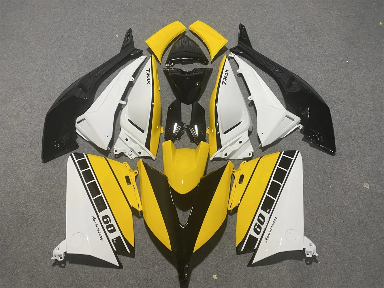 Черно-желтый комплект обтекателей для Yamaha TMAX 530 T-MAX 530 2015 2016, инъекционные обтекатели tmax 530 15 16
Черно-желтый комплект обтекателей для Yamaha TMAX 530 T-MAX 530 2015 2016, инъекционные обтекатели tmax 530 15 16