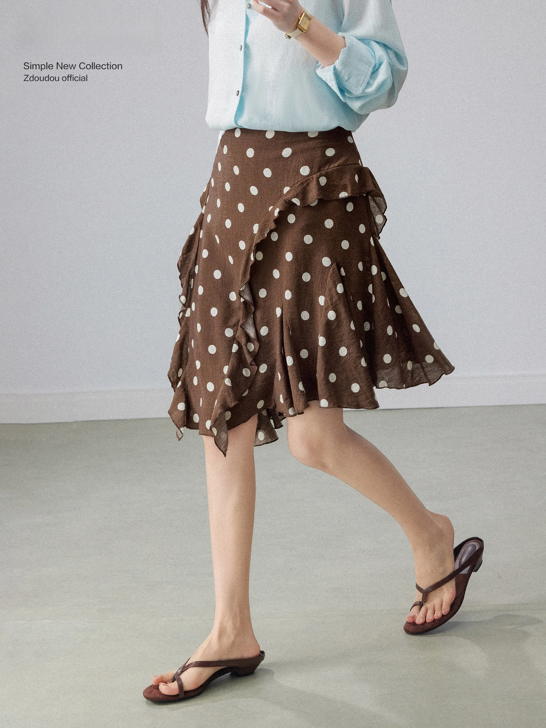 Chang Dou Dou Retro Coffee Color Asymmetrical Polka Dot Half-length Skirt Women's Spring Summer New High Waist Slim A-line Mi...
Chang Dou Dou Retro Coffee Color Asymmetrical Polka Dot Half-length Skirt Women's Spring Summer New High Waist Slim A-line Mi...