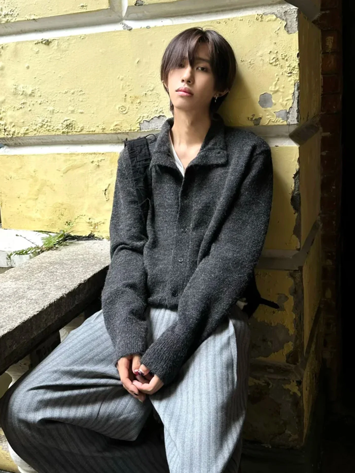 Мужской мягкий вязаный кардиган с высоким воротником и отворотами, винтажный стиль, для пар, Aosphe...
Мужской мягкий вязаный кардиган с высоким воротником и отворотами, винтажный стиль, для пар, Aosphe...