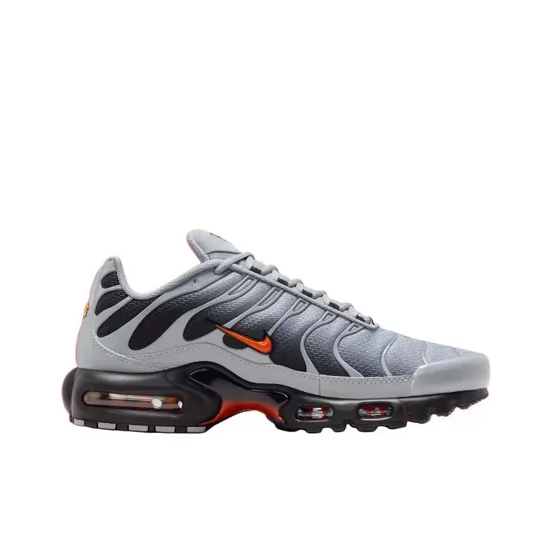 Горячие мужские кроссовки Nike Air Max Plus TN Wolf Grey Picante Red на воздушной подушке, противоскользящие, противоударные, повседневные кроссовки DM0032-011
Горячие мужские кроссовки Nike Air Max Plus TN Wolf Grey Picante Red на воздушной подушке, противоскользящие, противоударные, повседневные кроссовки DM0032-011
