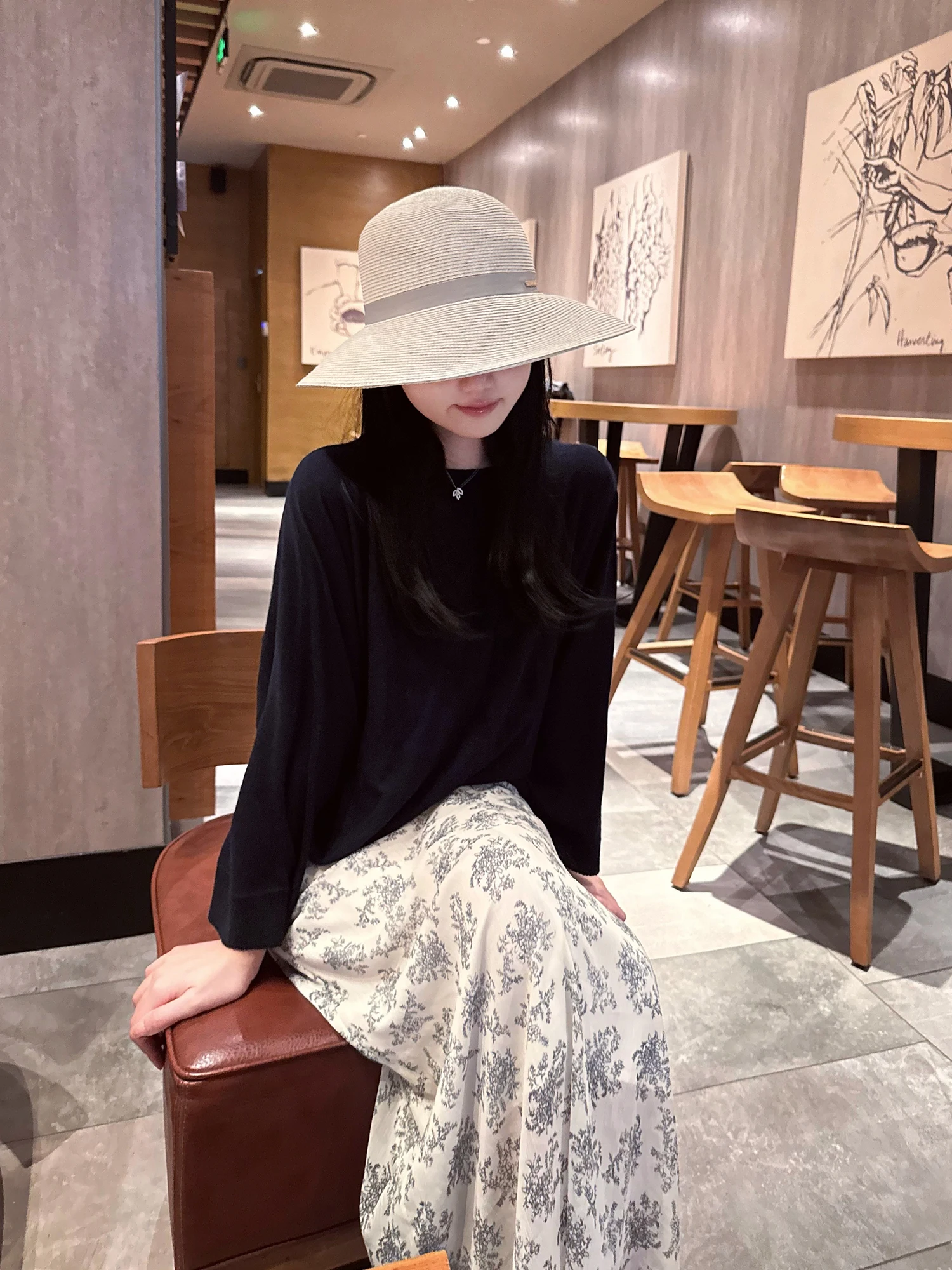 Zearzz Practical Loose Knitted Sweater 6-Pin Lightweight Summer Top for Women Versatile Commute Sle Long Sve round Ne
Zearzz Practical Loose Knitted Sweater 6-Pin Lightweight Summer Top for Women Versatile Commute Sle Long Sve round Ne