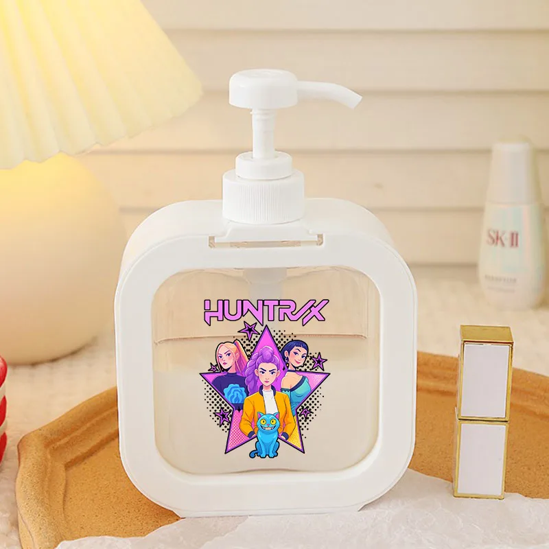 KPop Demons Hunterss Lotion Dispensing Bottle Anime Figure Press Type Storage Bottle Shampoo Shower Gel Travel Soap Dispenser
KPop Demons Hunterss Lotion Dispensing Bottle Anime Figure Press Type Storage Bottle Shampoo Shower Gel Travel Soap Dispenser