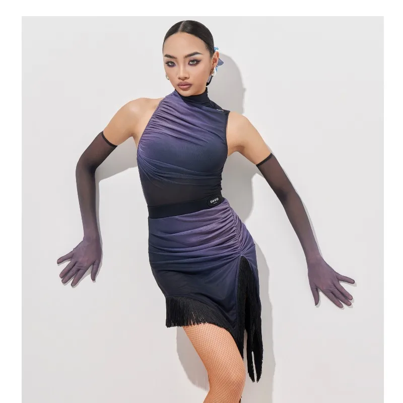 Customized Latin Dance Skirt Adult Practice Dress Performance Dress Gradient High Collar Sleeveless Top Tassel Half Skirt 4Pcs
Customized Latin Dance Skirt Adult Practice Dress Performance Dress Gradient High Collar Sleeveless Top Tassel Half Skirt 4Pcs