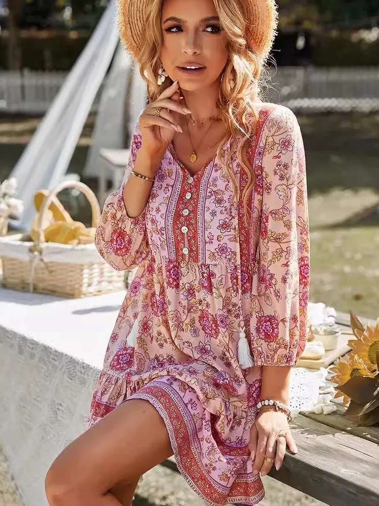 Women New Sexy Floral Print Short Dress 2025 Summer Fashion Casual Beach Bohemian Loose V-neck Long Sleeve Holiday Party Dresses
Women New Sexy Floral Print Short Dress 2025 Summer Fashion Casual Beach Bohemian Loose V-neck Long Sleeve Holiday Party Dresses