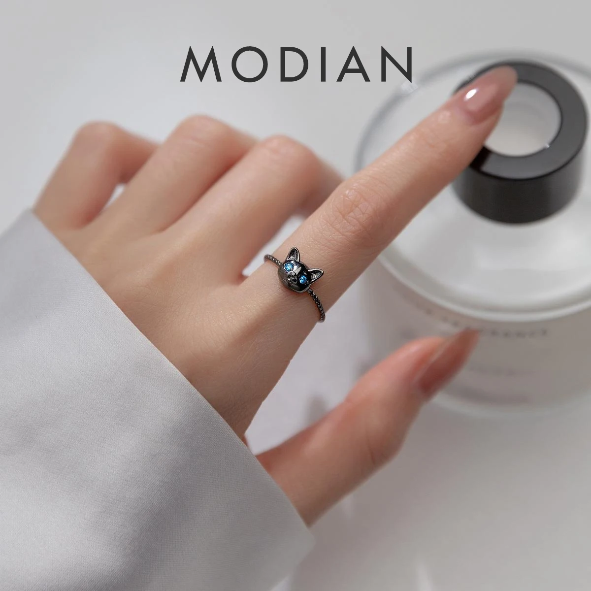 Modian 2022 New Silver Dark Black Cat 925 Sterling Silver Cute Finger Ring for Women Girls Gift Adjustable Ring Jewelry Anillo
Modian 2022 New Silver Dark Black Cat 925 Sterling Silver Cute Finger Ring for Women Girls Gift Adjustable Ring Jewelry Anillo