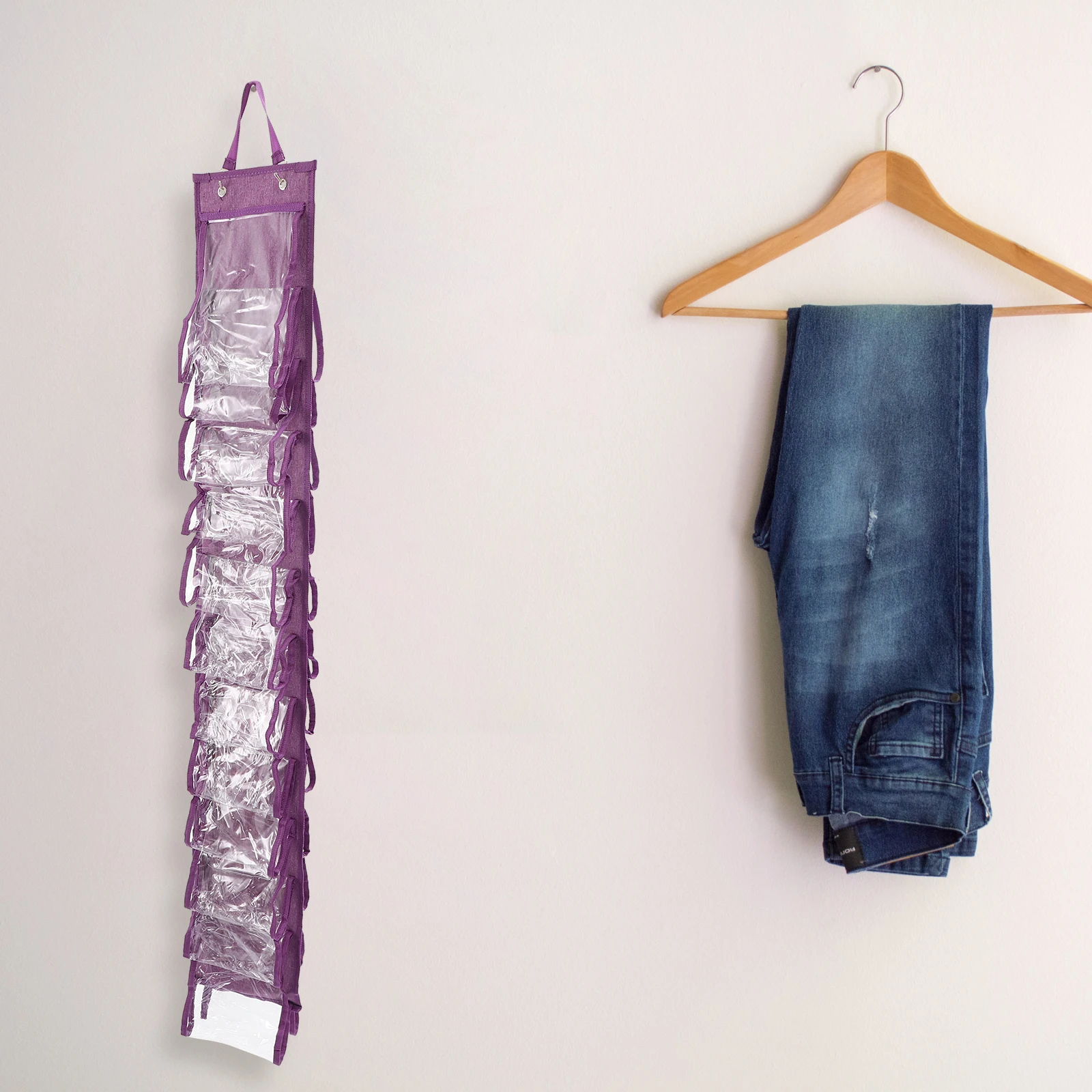 Multi-Layer Hanging Storage Bag For Yoga Clothes Organizer Large Capacity Pvc Iron Material Breathable Door Hanging Panties Bras
Multi-Layer Hanging Storage Bag For Yoga Clothes Organizer Large Capacity Pvc Iron Material Breathable Door Hanging Panties Bras