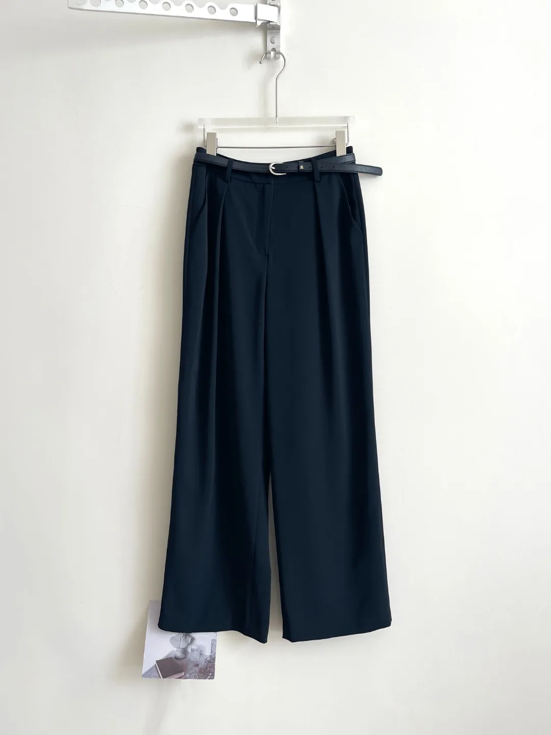 2026 Spring New Korean High Waist Straight Leg Wide Leg Pants Belted Versatile Slimming Commuter Casual Women's Trousers
2026 Spring New Korean High Waist Straight Leg Wide Leg Pants Belted Versatile Slimming Commuter Casual Women's Trousers