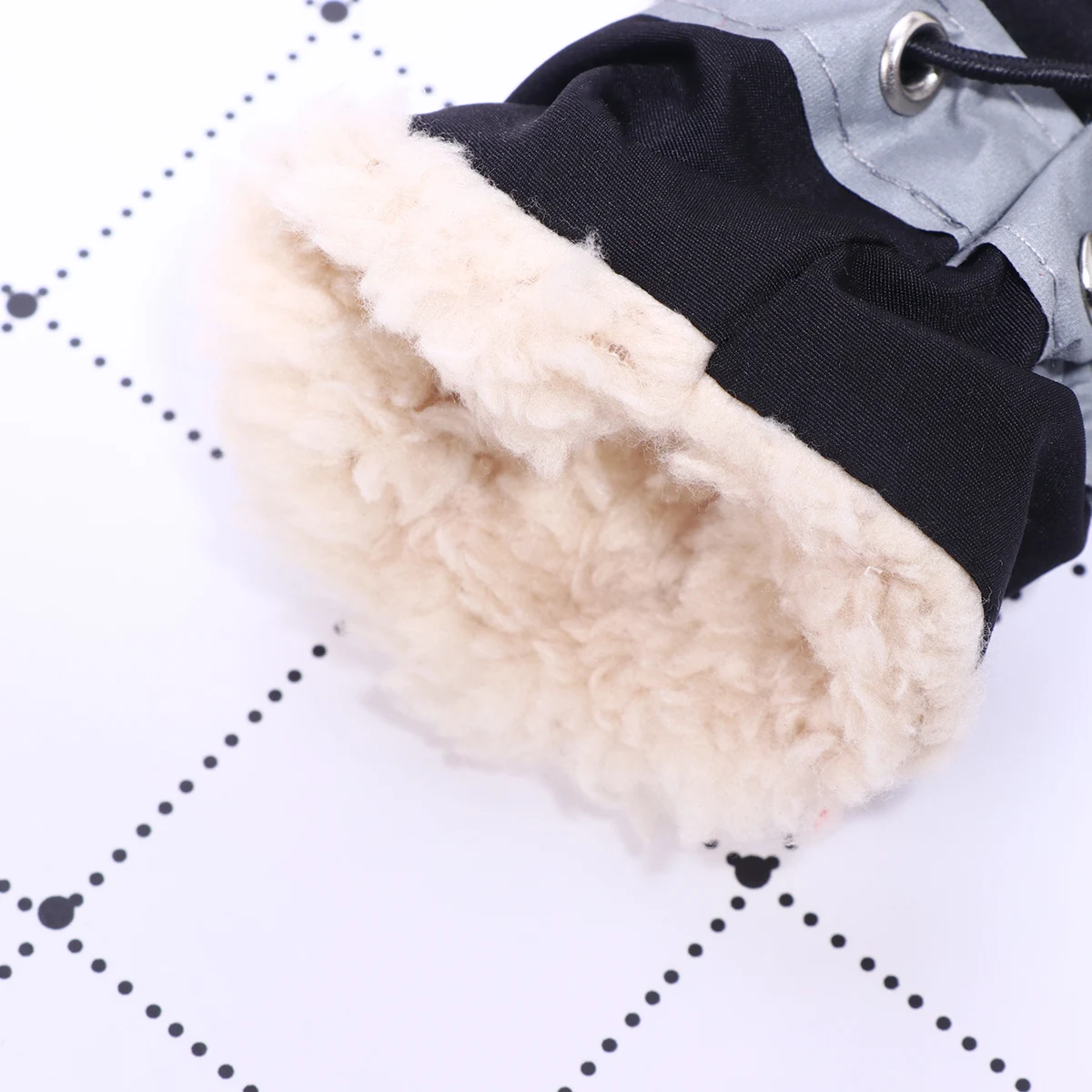 4pcs Anti-slip Pet Shoes Protector Cover Black Dog Boots for Small Dogs Outdoor Puppy Shoe Paw Protector
4pcs Anti-slip Pet Shoes Protector Cover Black Dog Boots for Small Dogs Outdoor Puppy Shoe Paw Protector