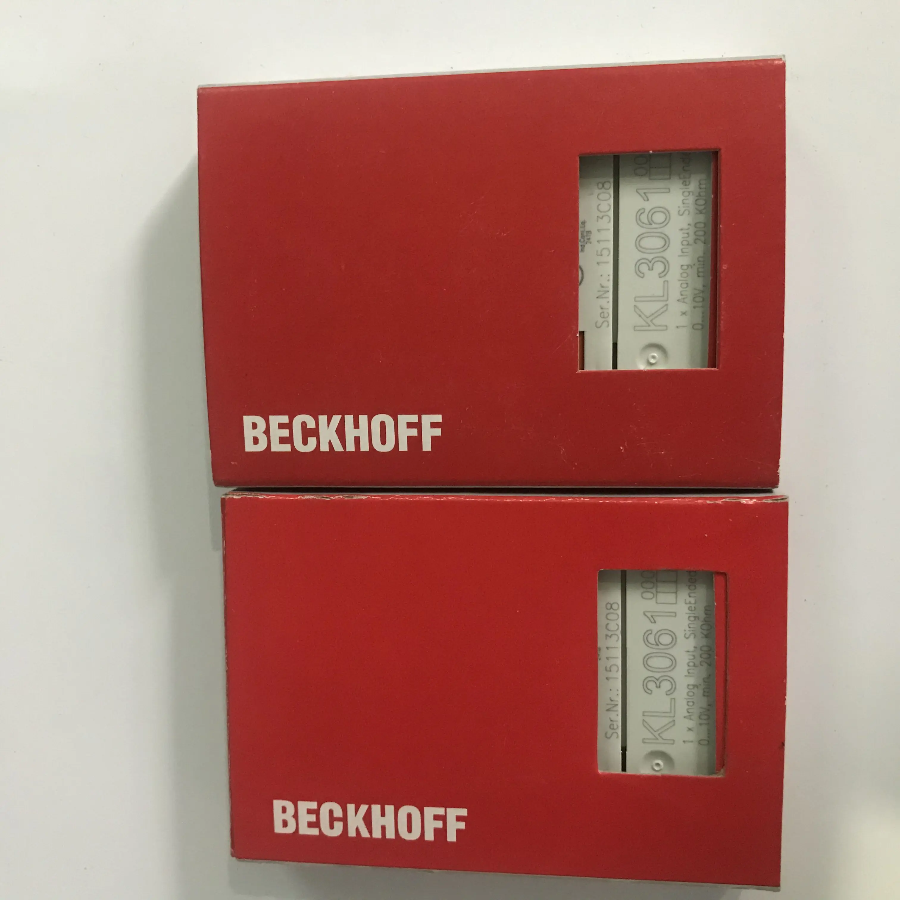 В наличии, абсолютно новый и оригинальный BECKHOFF KL3061
В наличии, абсолютно новый и оригинальный BECKHOFF KL3061