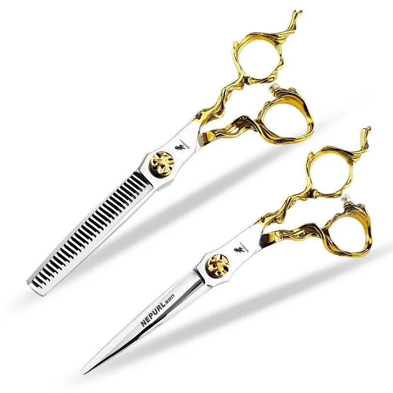 6.0-inch tree root handle high-end hair scissors made of 440c steel, including cutting scissors and thinning scissors.
6.0-inch tree root handle high-end hair scissors made of 440c steel, including cutting scissors and thinning scissors.
