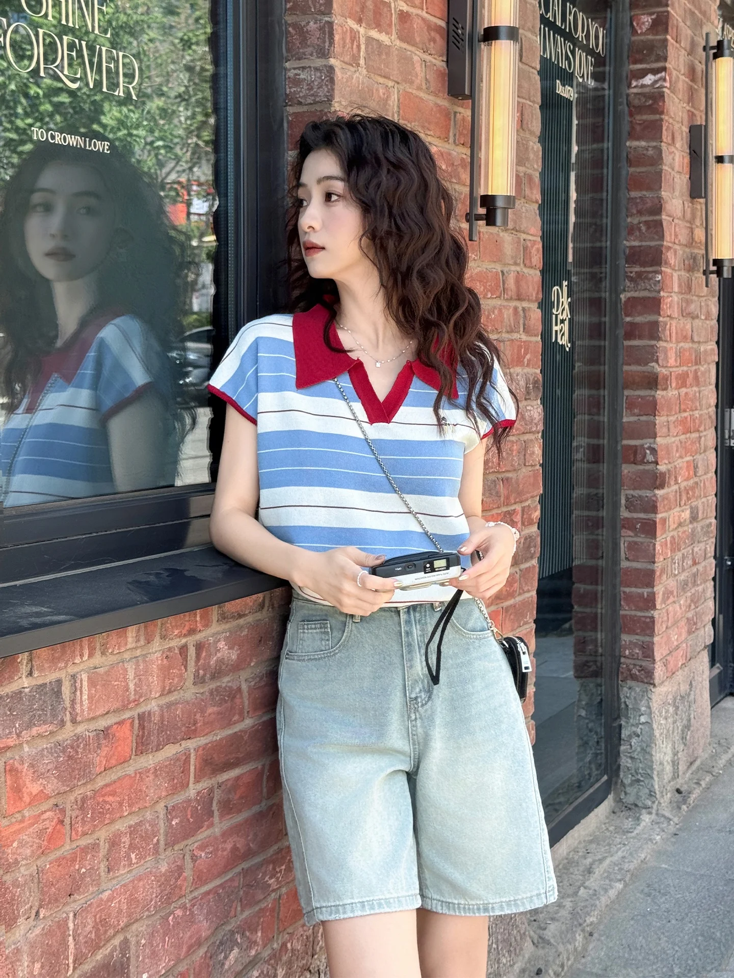 SuMian College Sle Color Blo Stripe Knitted ort Sve Ne T-irt Summer New Casual Korean Loose Fit Top
SuMian College Sle Color Blo Stripe Knitted ort Sve Ne T-irt Summer New Casual Korean Loose Fit Top