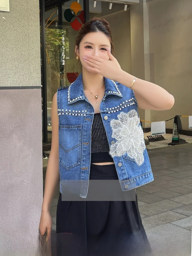 Retro Blue Denim Vest Women's Short Large Pocket Tank Top Commute Style Button down Breathable Casual City Wear
Retro Blue Denim Vest Women's Short Large Pocket Tank Top Commute Style Button down Breathable Casual City Wear