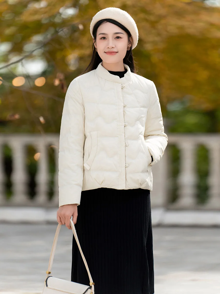 Lightweight ort White Du down Jaet Women's Faion Artistic Sle Nylon Fabric Button Detail kets Straight Cut Fit
Lightweight ort White Du down Jaet Women's Faion Artistic Sle Nylon Fabric Button Detail kets Straight Cut Fit