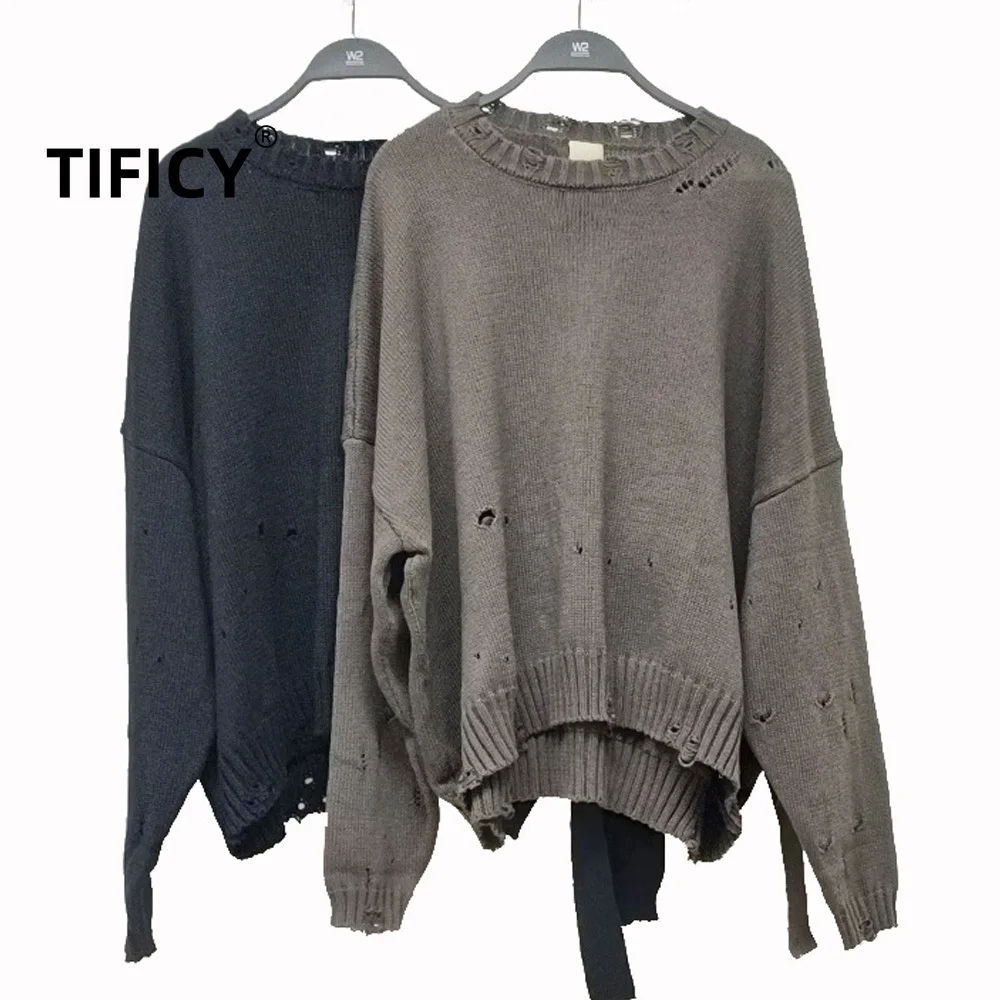 High Street Seater Tops Men's Hole Solid Color Pullover Round Neck Loose and Lazy Casual Knit Versatile Men and Women
High Street Seater Tops Men's Hole Solid Color Pullover Round Neck Loose and Lazy Casual Knit Versatile Men and Women
