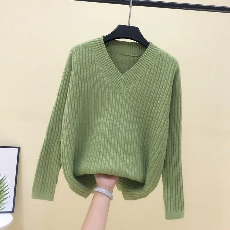 Striped V-Neck Long Sleeve Bottom Sweater 2013 New Autumn Winter Women Knit Sweater Casual Loose Slim Fashion Pullover Sweater
Striped V-Neck Long Sleeve Bottom Sweater 2013 New Autumn Winter Women Knit Sweater Casual Loose Slim Fashion Pullover Sweater