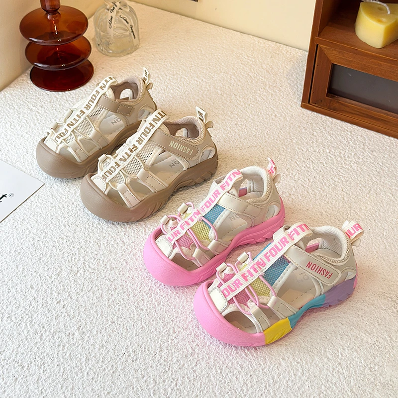 Children Casual Sandals Toes Capped Hollowed-out Kids Beach Shoes Breathable 2025 Summer New Girls Princess Shoes Soft Bottom
Children Casual Sandals Toes Capped Hollowed-out Kids Beach Shoes Breathable 2025 Summer New Girls Princess Shoes Soft Bottom