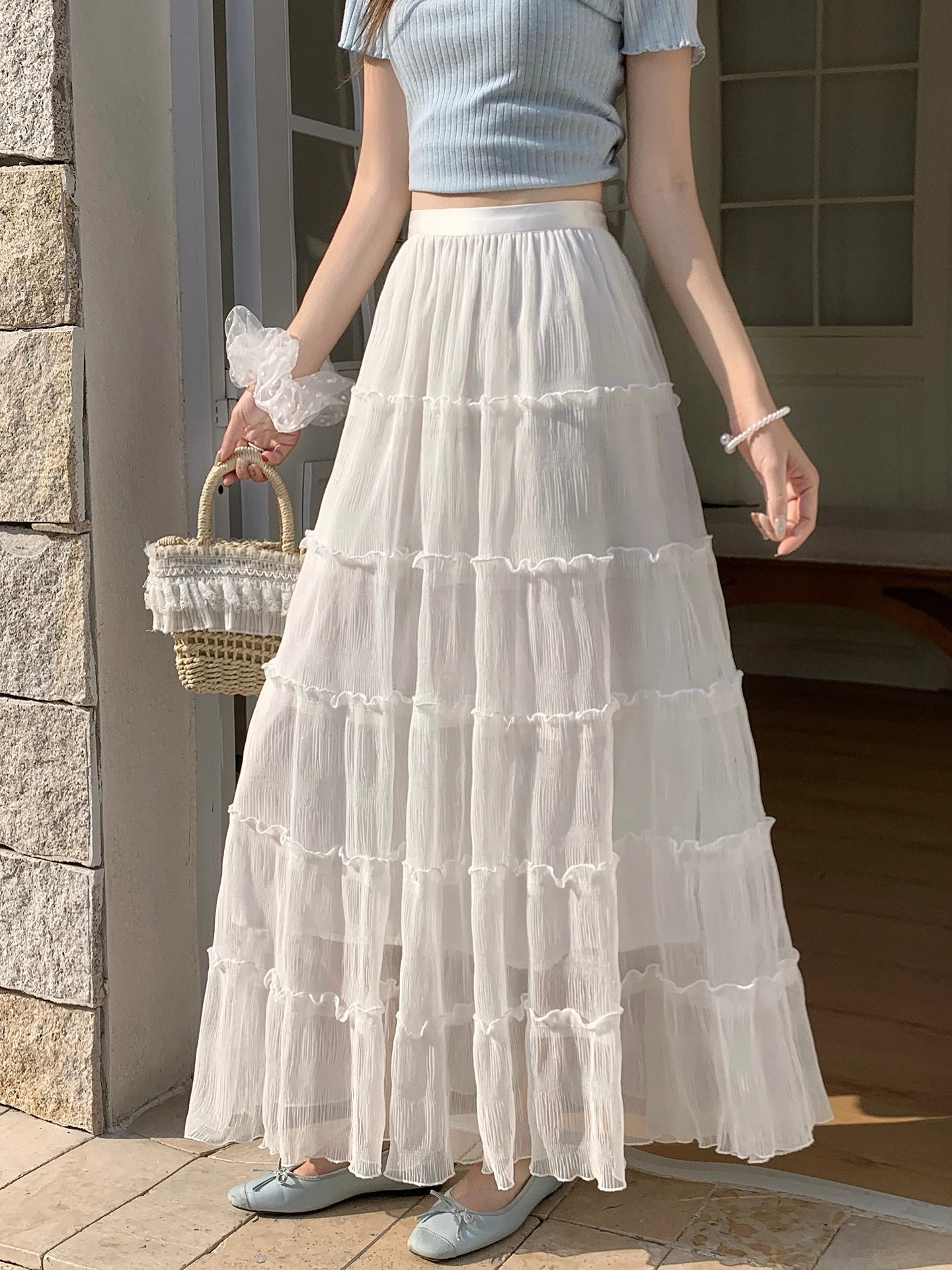 Elegant A-Line Half Skirt with Lace Trim And Gauzy Draping for Women Summer Fairy Tale Style Cake Skirt High Waist Elastic Waist
Elegant A-Line Half Skirt with Lace Trim And Gauzy Draping for Women Summer Fairy Tale Style Cake Skirt High Waist Elastic Waist