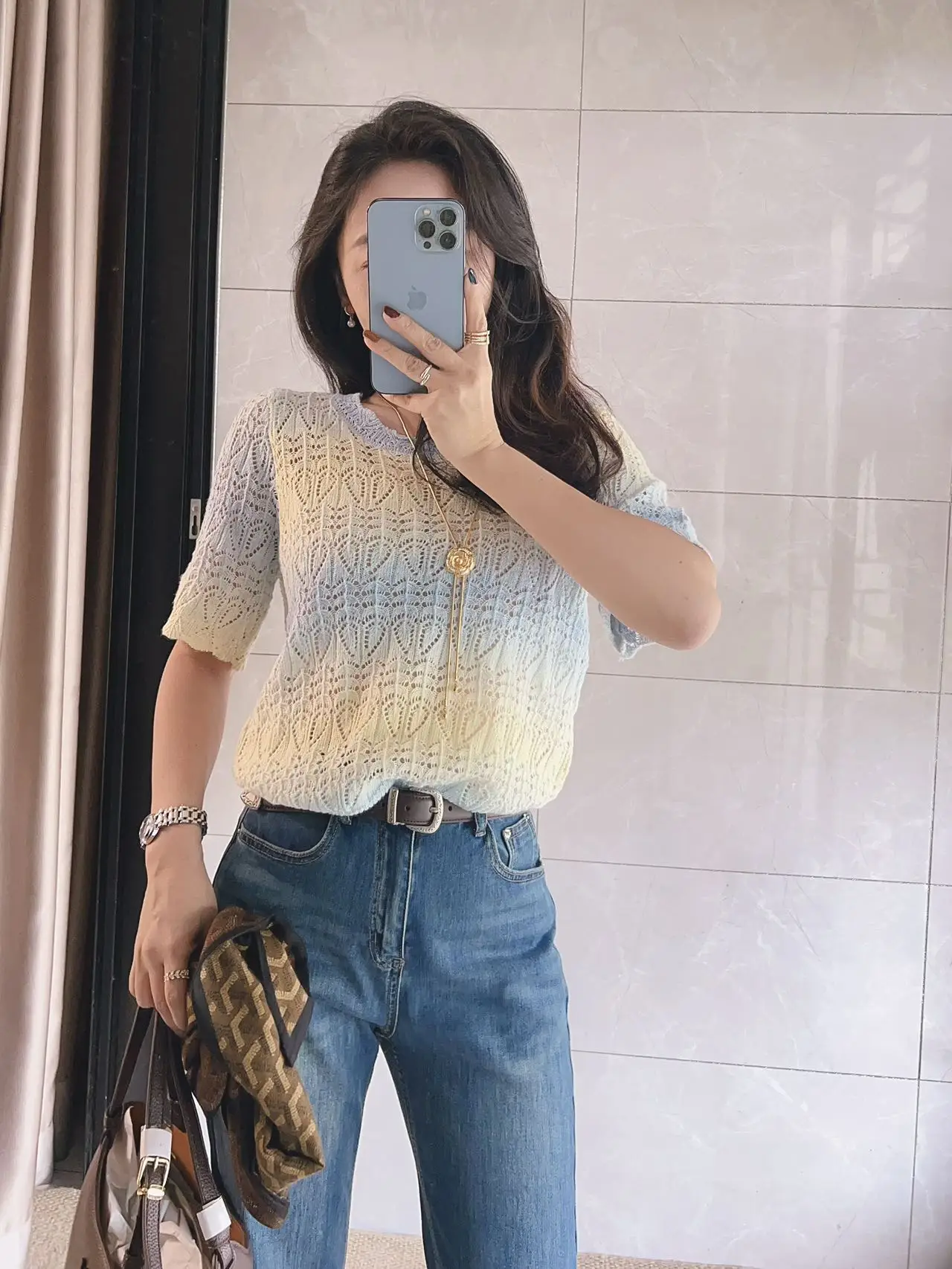 Princess Barbara's Gradient Dyed Heart Pattern Hollow out Knitted Woolen Sweater French Style Loose Fit Short Sleeve round Neck
Princess Barbara's Gradient Dyed Heart Pattern Hollow out Knitted Woolen Sweater French Style Loose Fit Short Sleeve round Neck