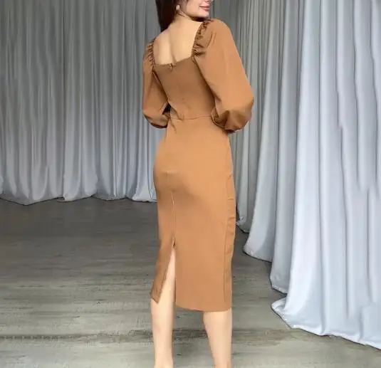Autumn 2025 Solid Color Long Sleeved Backless Zipper Dress for Ladies, Elegant Commuting Square Neck Button Up Hip Hugging Dress 
Autumn 2025 Solid Color Long Sleeved Backless Zipper Dress for Ladies, Elegant Commuting Square Neck Button Up Hip Hugging Dress