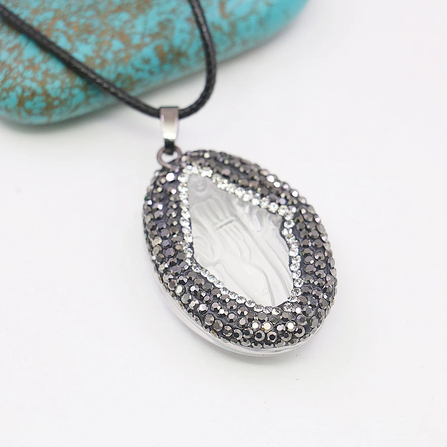 26x37mm Natural Stone Resin Necklace Pendant,Oval Character Lucky Pendant,Transparent Jewelry,Men/Women's Gifts,Design/Making
26x37mm Natural Stone Resin Necklace Pendant,Oval Character Lucky Pendant,Transparent Jewelry,Men/Women's Gifts,Design/Making