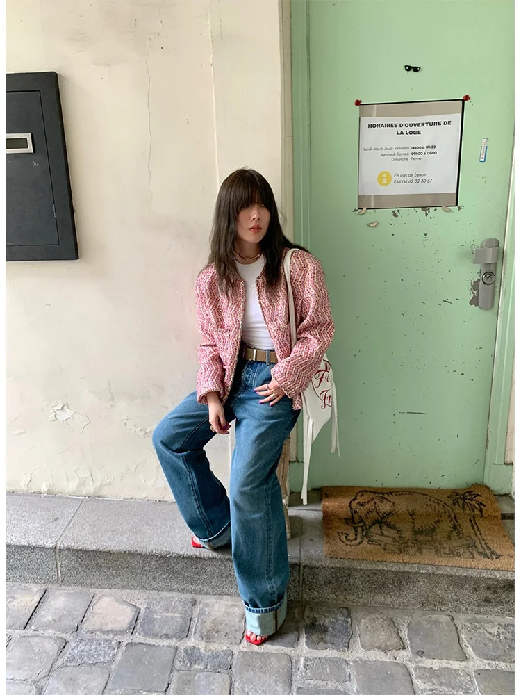 Женские винтажные джинсы Waed Denim с широкими штанинами, с отворотами, с низкой посадкой, длинные брюки, универсальные для всех сезонов
Женские винтажные джинсы Waed Denim с широкими штанинами, с отворотами, с низкой посадкой, длинные брюки, универсальные для всех сезонов