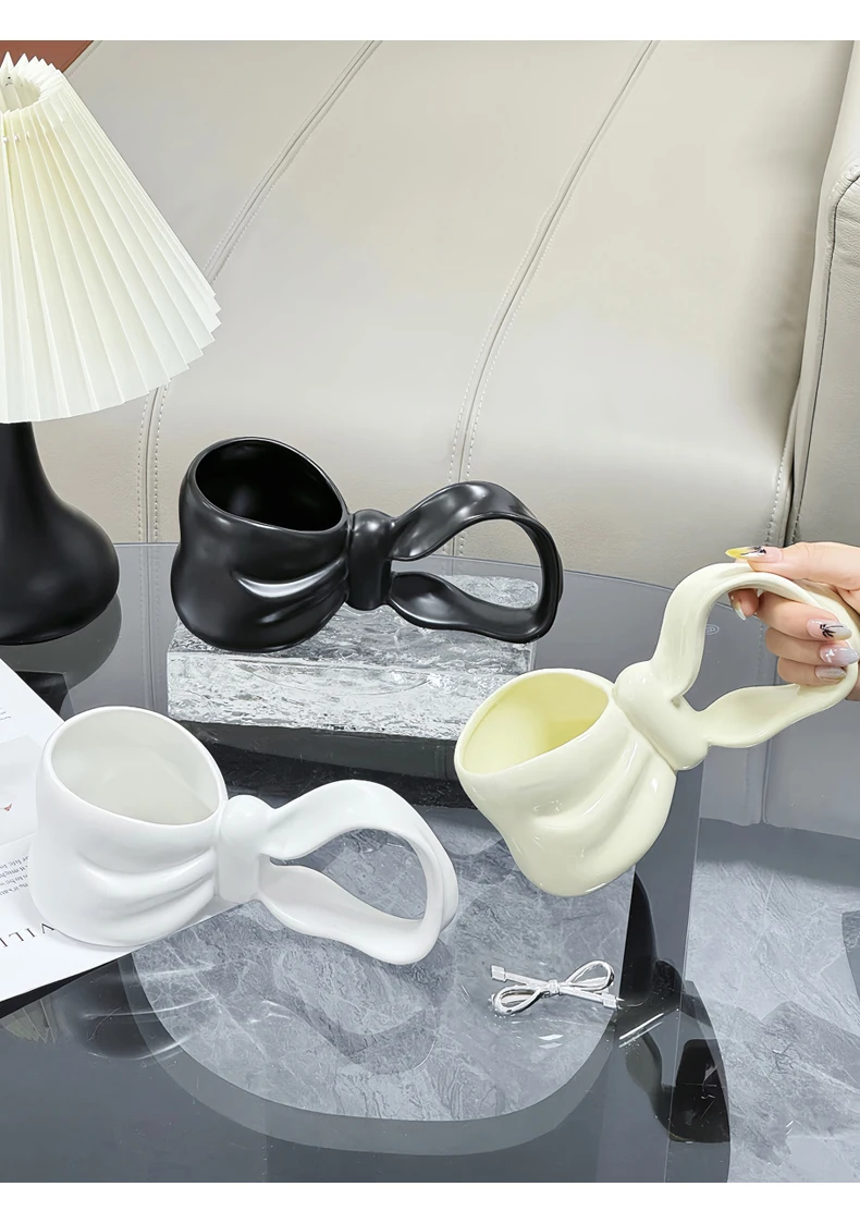 Bowknot Mug With Long Handle Ceramic Cup Gift Cup For Friends Or Girlfriend Coffee Cup Ceramic Water Cup
Bowknot Mug With Long Handle Ceramic Cup Gift Cup For Friends Or Girlfriend Coffee Cup Ceramic Water Cup