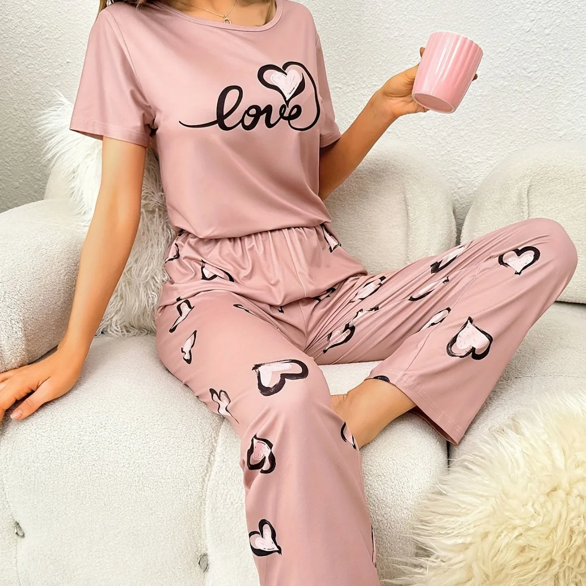 Women's Pajama Set With Casual Heart Shaped Printed Pajamas, Casual Clothes, 2-Piece Pajama Set, Women's Pajamas
Women's Pajama Set With Casual Heart Shaped Printed Pajamas, Casual Clothes, 2-Piece Pajama Set, Women's Pajamas
