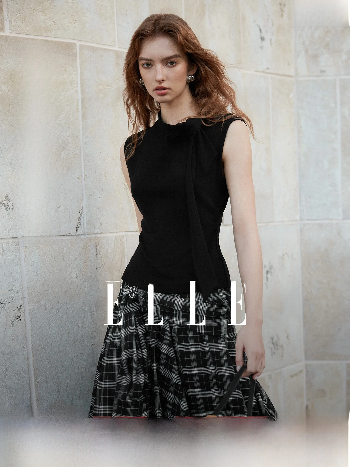 Elle Women's Fashionable Strap Design Sense Small Stand Collar Tank Top Spring New Style Elegant Atmosphere Top
Elle Women's Fashionable Strap Design Sense Small Stand Collar Tank Top Spring New Style Elegant Atmosphere Top