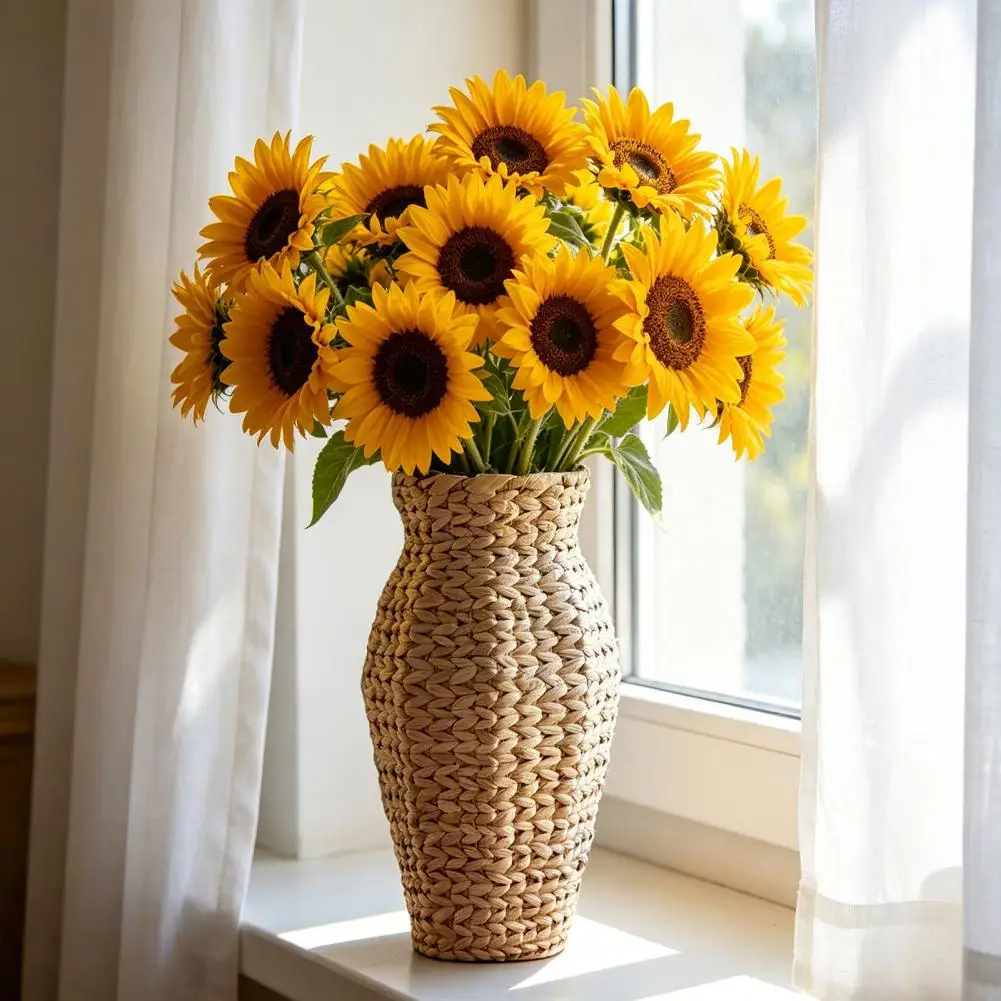Wicker Vase Decor Small Braided Rattan Vase for Pampas Grass Handwoven Wicker Basket Vase Rustic Boho Flower Arrangement
Wicker Vase Decor Small Braided Rattan Vase for Pampas Grass Handwoven Wicker Basket Vase Rustic Boho Flower Arrangement