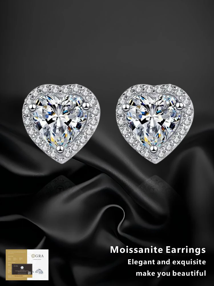 Silver earrings jewelry GRA Moissanite 925 sterling silver Heart-shaped Earrings for Women Piercing Light luxury Jewelry
Silver earrings jewelry GRA Moissanite 925 sterling silver Heart-shaped Earrings for Women Piercing Light luxury Jewelry