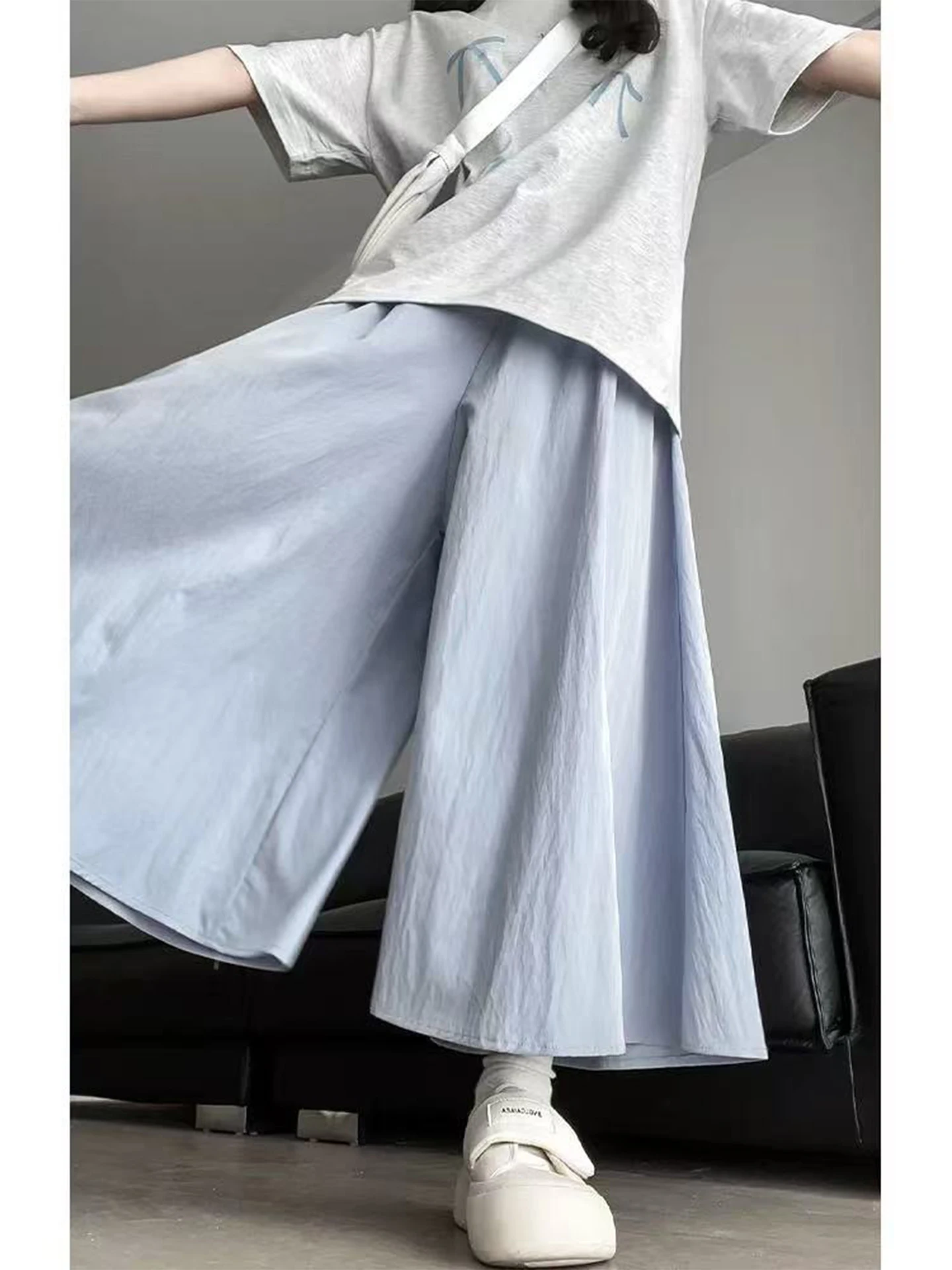 Blue plus Size Women's High Waist Wide Leg Skirt Pants Spring Summer 2026 Casual Straight Cut Slimming Short plus Size
Blue plus Size Women's High Waist Wide Leg Skirt Pants Spring Summer 2026 Casual Straight Cut Slimming Short plus Size