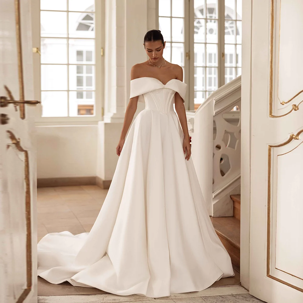 Modest Off-Shoulder Satin Women's Wedding Party Dress A-line Court Open Back Wedding Party Gown Customzied
Modest Off-Shoulder Satin Women's Wedding Party Dress A-line Court Open Back Wedding Party Gown Customzied