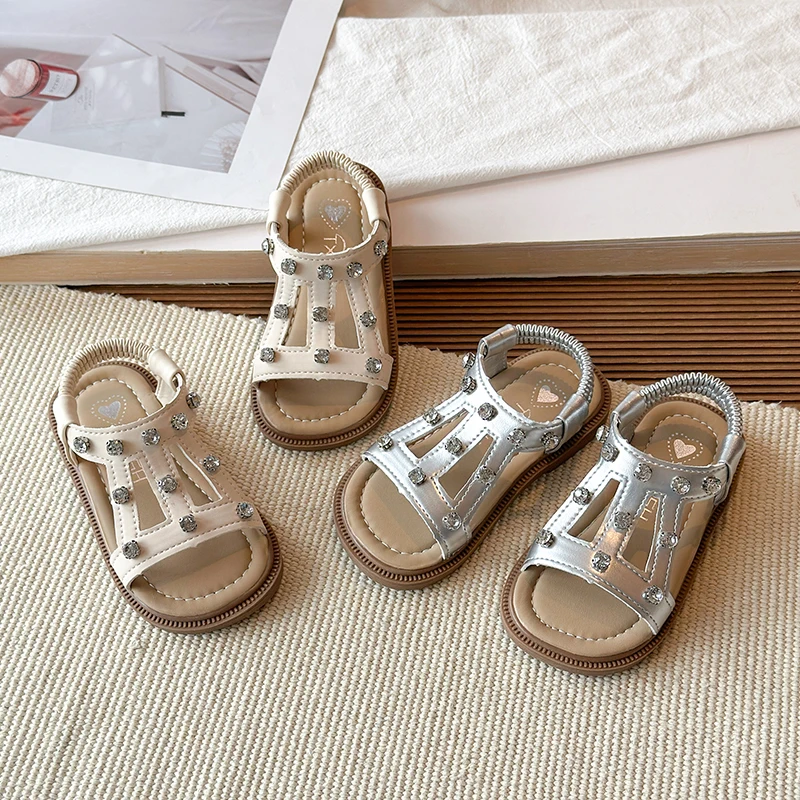 Kid's Shoes Girls' Summer Sandals 2026 Shiny Rhinestone Roman Style Children's Shoes Casual Soft Sole Anti-Slip Daily Wear
Kid's Shoes Girls' Summer Sandals 2026 Shiny Rhinestone Roman Style Children's Shoes Casual Soft Sole Anti-Slip Daily Wear
