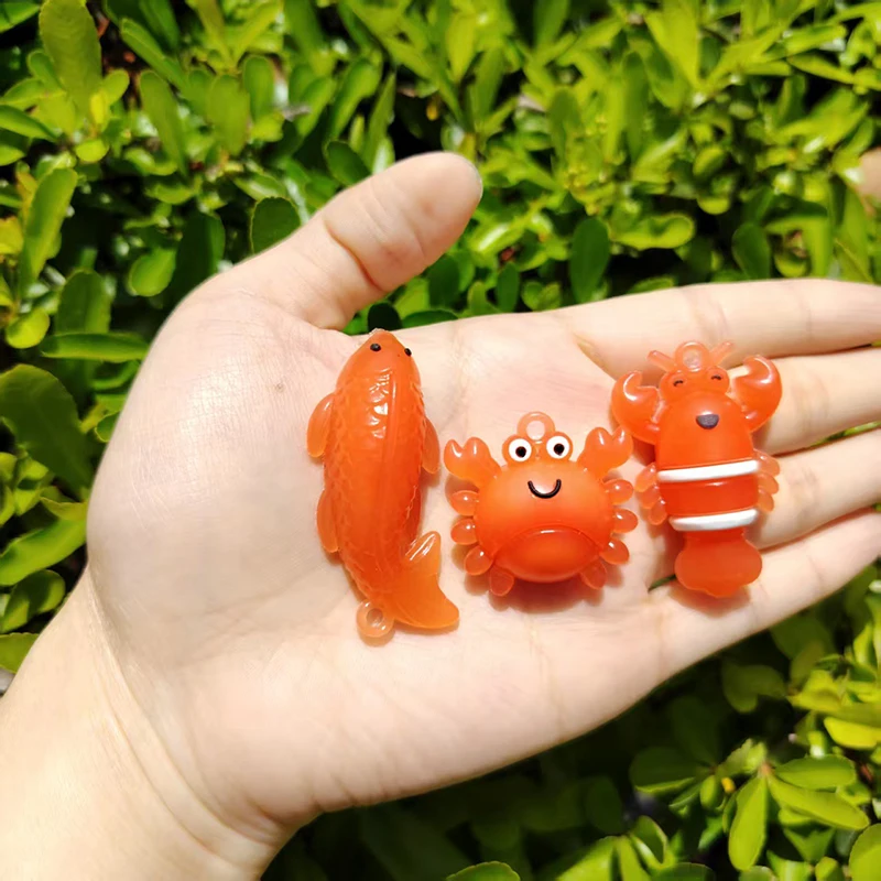 5Pcs Funny Color-changing Baked Crab Car Pendant Car Decoration Accessories Creative Swing Goose Lobster Keychain Bag Pendant
5Pcs Funny Color-changing Baked Crab Car Pendant Car Decoration Accessories Creative Swing Goose Lobster Keychain Bag Pendant