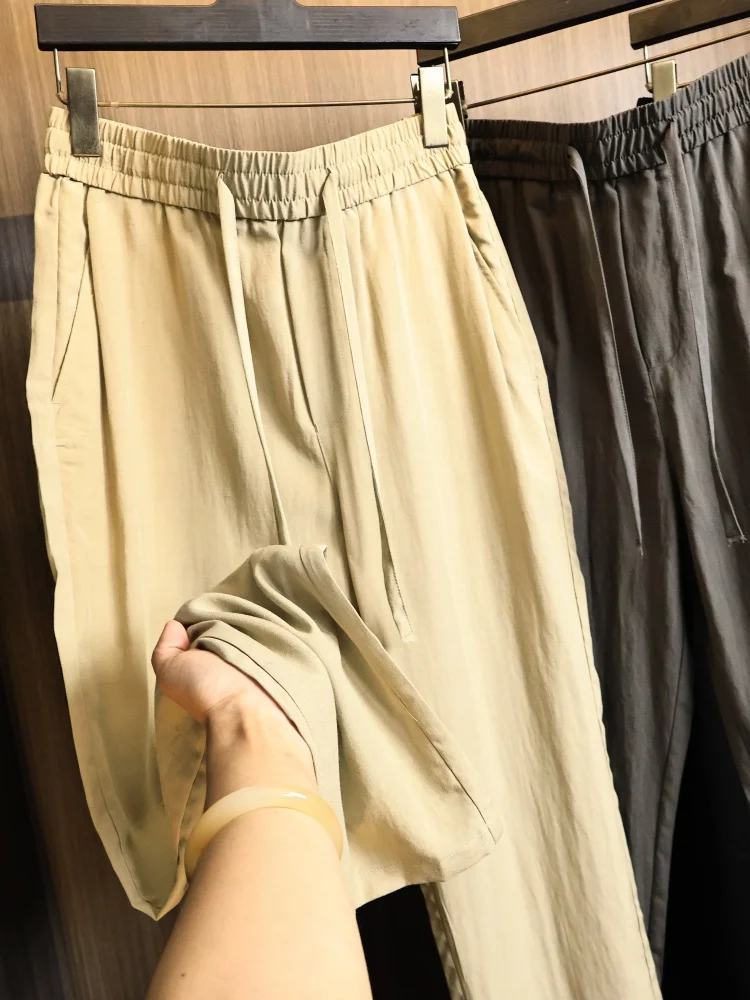 Men's Summer Lightweight Casual Pants Straight Leg Drapey Breathable Cool Feeling Fashionable Loose Fit Comfortable Urban Style
Men's Summer Lightweight Casual Pants Straight Leg Drapey Breathable Cool Feeling Fashionable Loose Fit Comfortable Urban Style