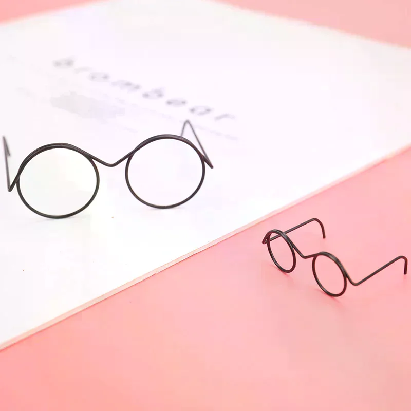 Fashion Round Frame Lensless Retro Cool Doll Glasses For Doll Accessories
Fashion Round Frame Lensless Retro Cool Doll Glasses For Doll Accessories