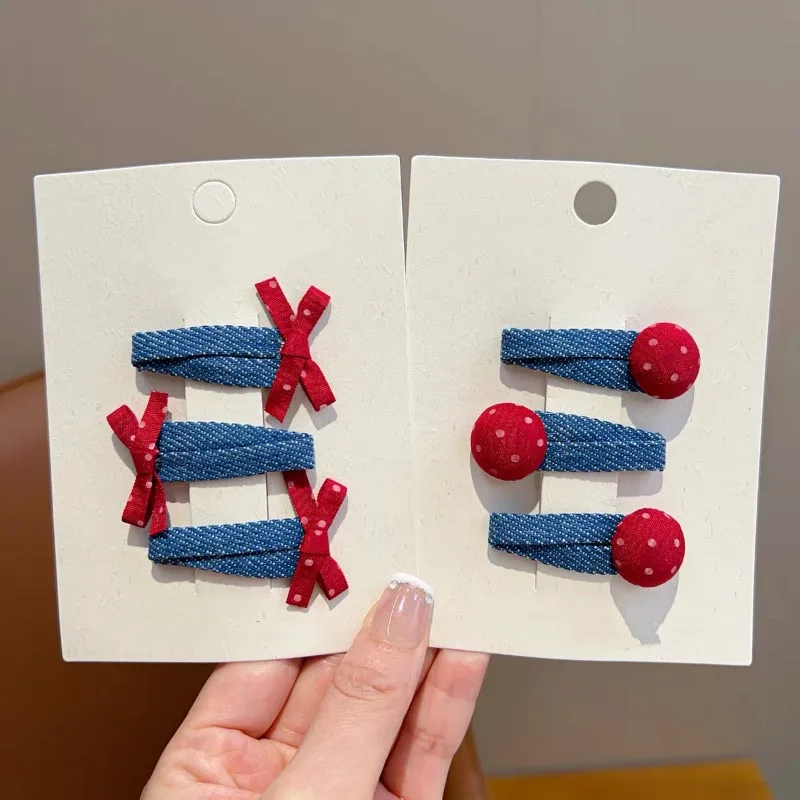3Pcs Denim Hair Clips Set for Little Girls Cute Round Heart Polka Dot Bow Non Damage Soft Fringe Side Baby Barrettes Daily Gift
3Pcs Denim Hair Clips Set for Little Girls Cute Round Heart Polka Dot Bow Non Damage Soft Fringe Side Baby Barrettes Daily Gift