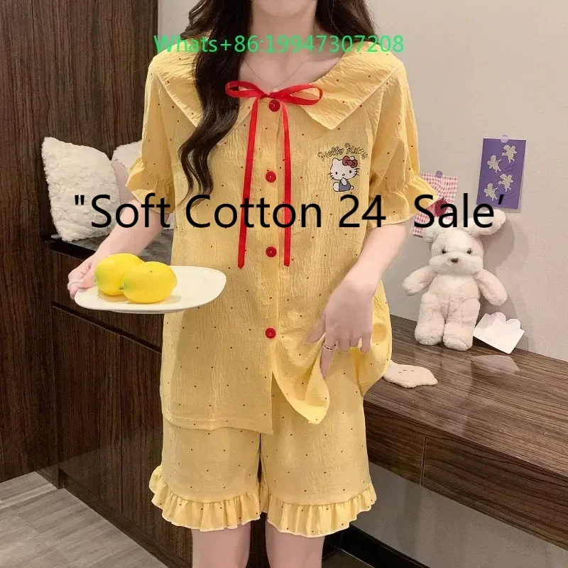 Summer new yellow round neck with chest pad cartoon Hello Kitty pajamas cloud cotton sweet short-sleeved shorts loungewear set
Summer new yellow round neck with chest pad cartoon Hello Kitty pajamas cloud cotton sweet short-sleeved shorts loungewear set
