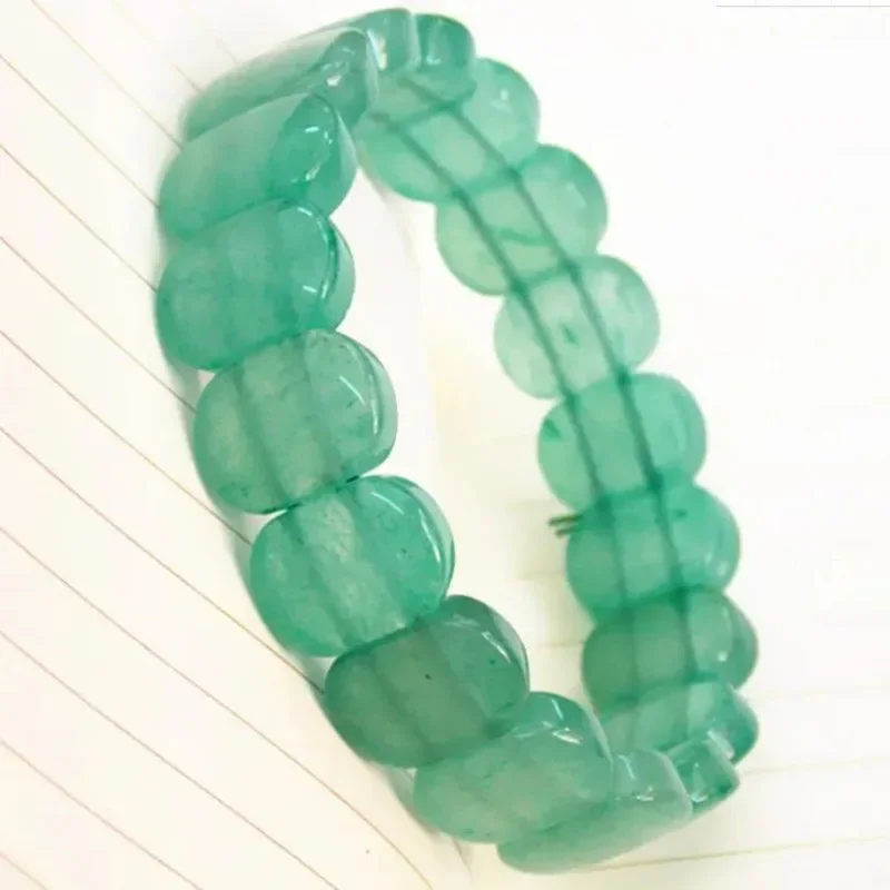 Light Green Aquatic Agate Bracelet, Jade Bracelet, Women's Hand Row, Natural Jade Bracelet.
Light Green Aquatic Agate Bracelet, Jade Bracelet, Women's Hand Row, Natural Jade Bracelet.