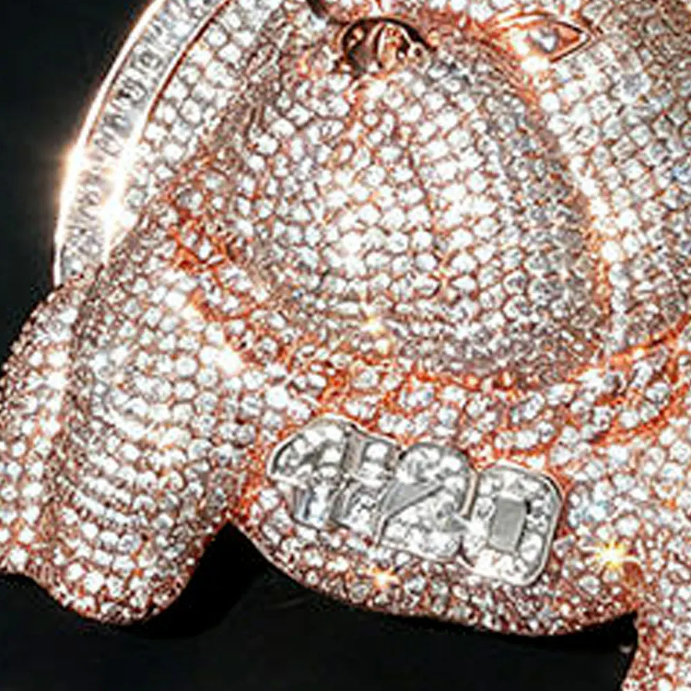 LYEE CYEE Exquisite jewelry Men's Hip Hop 4:20 Bulldog Pendant Full Iced Cubic Zirconia Two Tone Rapper Jewelry Holiday, birthday gifts, street party gifts
LYEE CYEE Exquisite jewelry Men's Hip Hop 4:20 Bulldog Pendant Full Iced Cubic Zirconia Two Tone Rapper Jewelry Holiday, birthday gifts, street party gifts